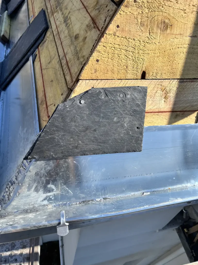 remplacement ardoise et decoupe sur mesure